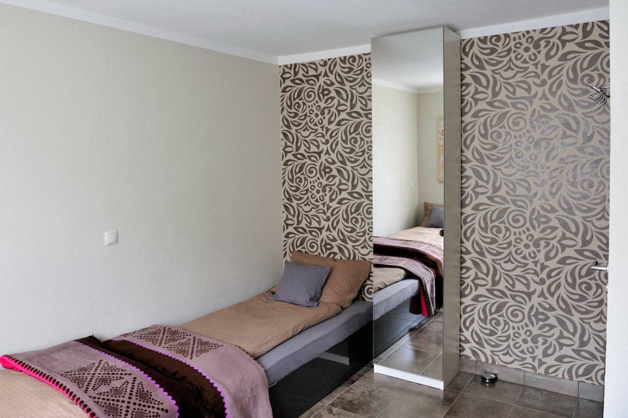 Ferienzimmer Ellisee, Kontaktloser Check-In Фридрихсхафен Экстерьер фото